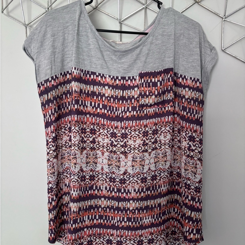 Patterned Gray and Multicolor Women's Top